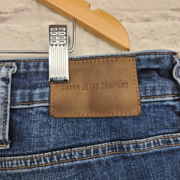 Silver Dark Wash Men's Straight Leg Denim Jeans 44/34 - Picture 8 of 15